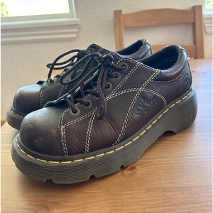 Vintage Dr. Martens platform Daisy Oxford - Style 12283